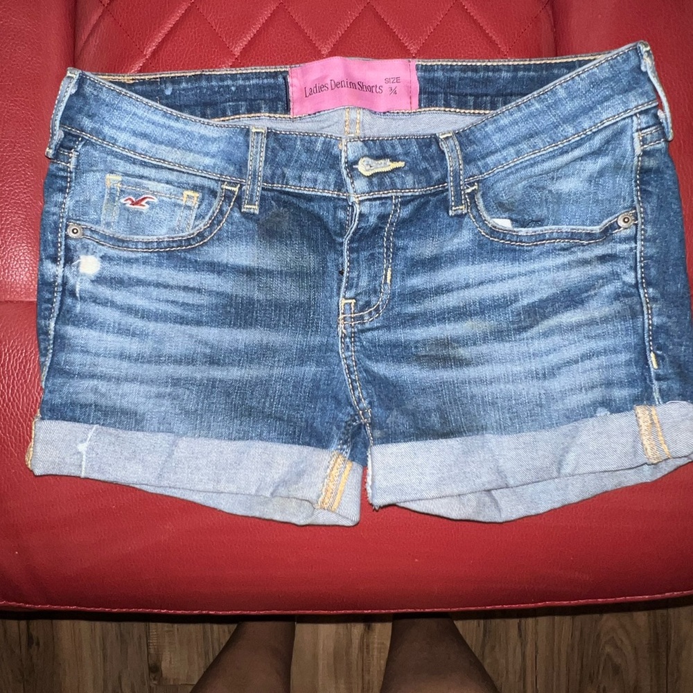 Women's Small Blue Cuffed Denim Shorts